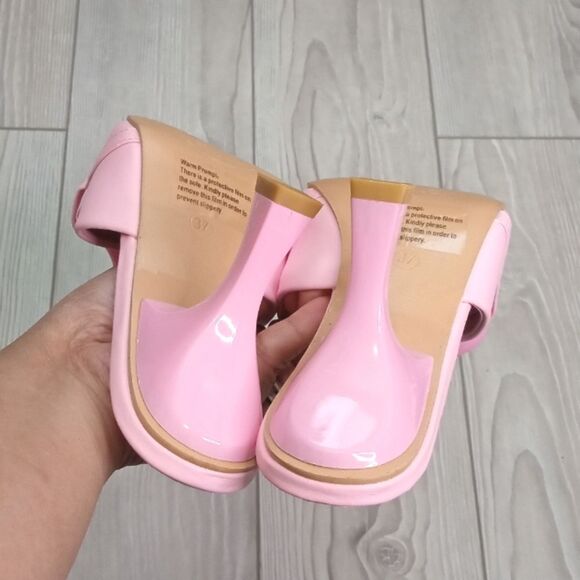 (63-3902)  Yanziliu Sandals Sz 37 (6.5) - Picture 4 of 9